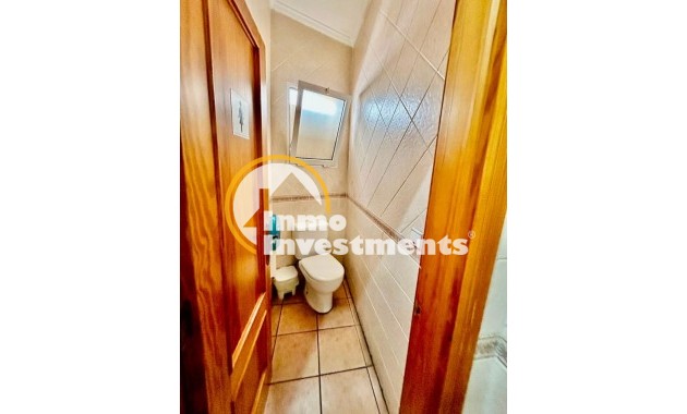 Resale - Commercial - Torrevieja - Estacion de autobuses