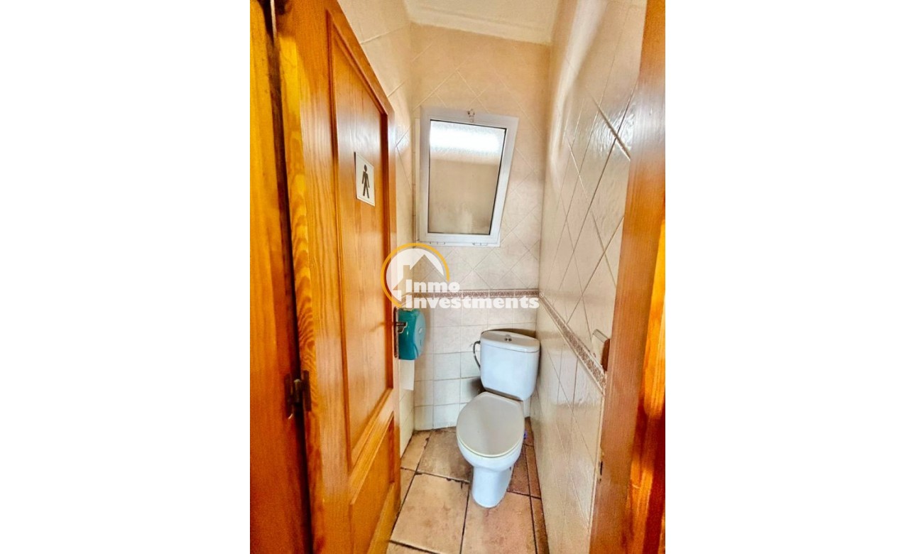 Resale - Commercial - Torrevieja - Estacion de autobuses