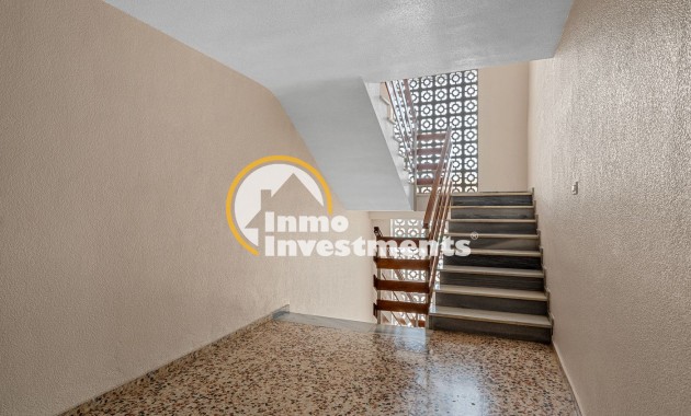 Resale - Apartment - Torrevieja - Punta Prima