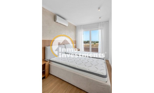 Resale - Apartment - Torrevieja - Punta Prima