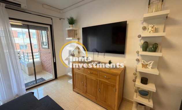 Reventa - Apartamento - Torrevieja - Playa del Cura