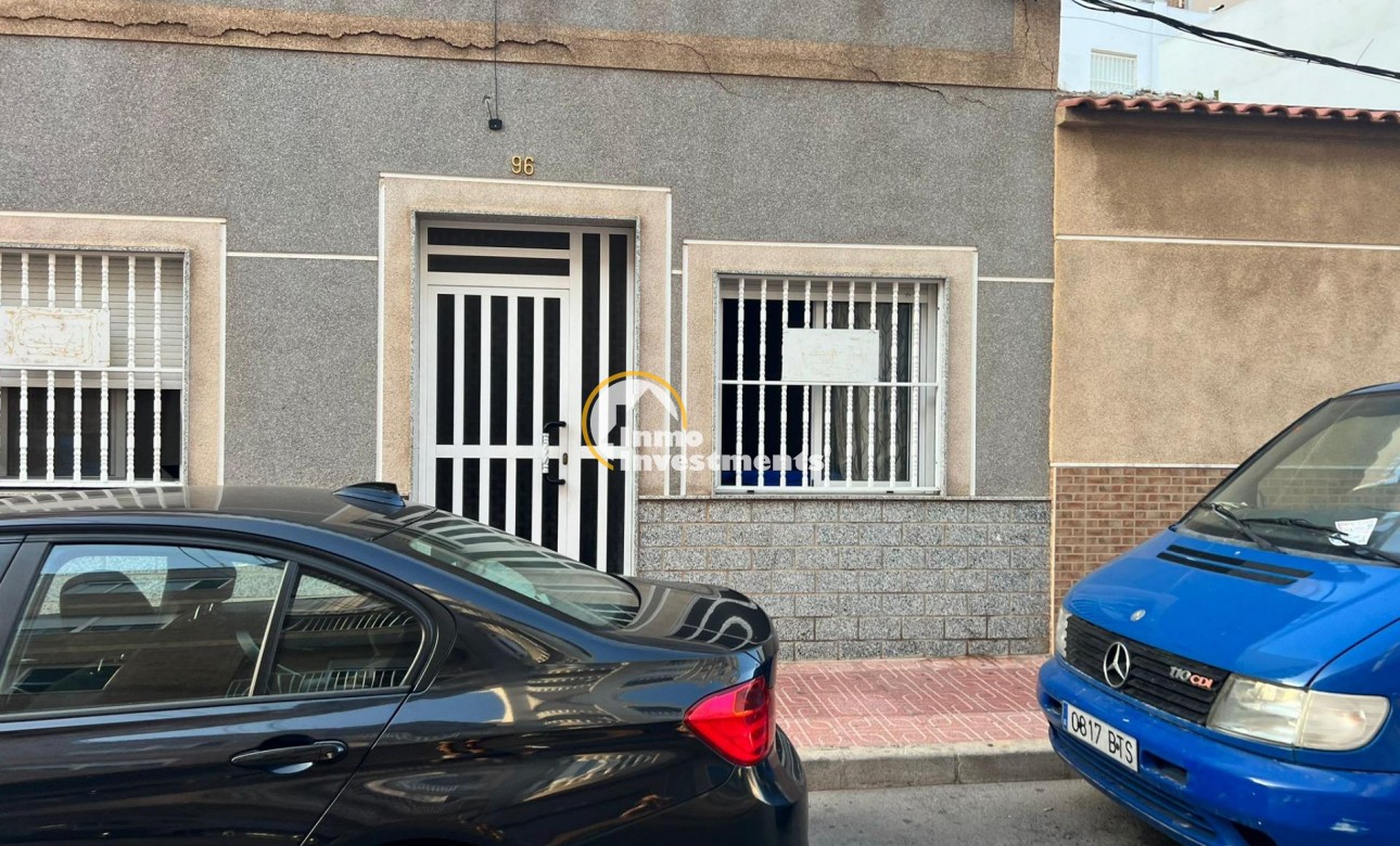 Revente privée - Villa - Torrevieja - Paseo maritimo