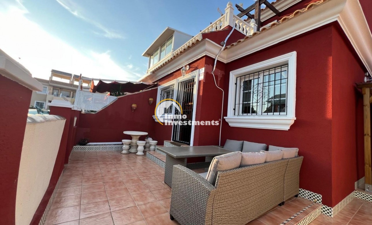 Bestaande bouw - Villa - Orihuela Costa - Villamartín-Las Filipinas