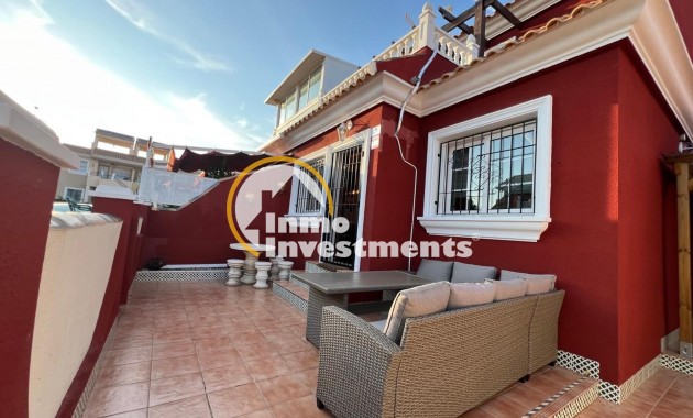 Bestaande bouw - Villa - Orihuela Costa - Villamartín-Las Filipinas