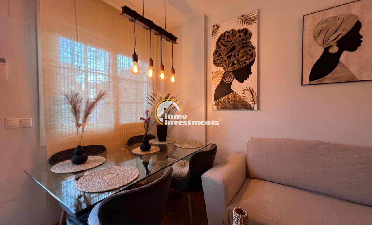 Bestaande bouw - Villa - Orihuela Costa - Villamartín-Las Filipinas