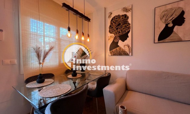 Bestaande bouw - Villa - Orihuela Costa - Villamartín-Las Filipinas