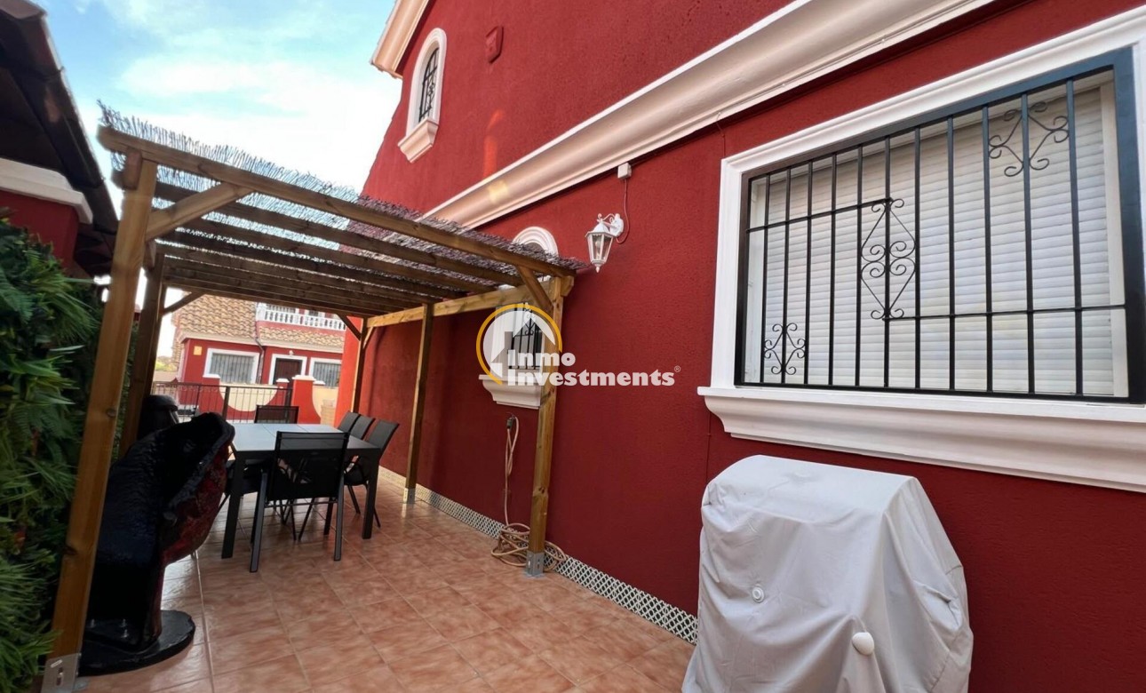 Bestaande bouw - Villa - Orihuela Costa - Villamartín-Las Filipinas