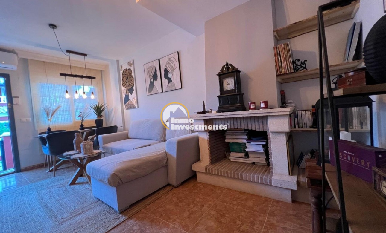 Bestaande bouw - Villa - Orihuela Costa - Villamartín-Las Filipinas