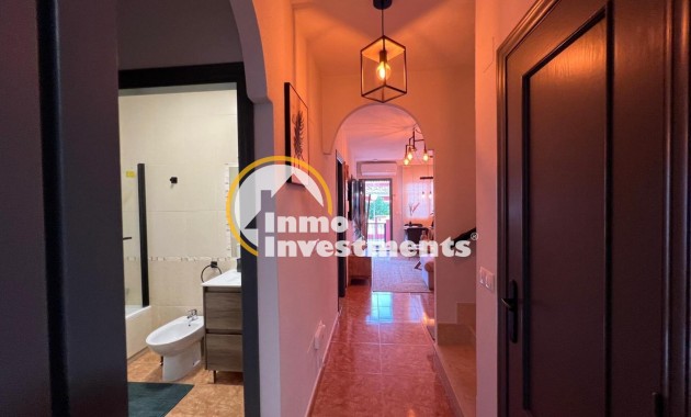 Bestaande bouw - Villa - Orihuela Costa - Villamartín-Las Filipinas