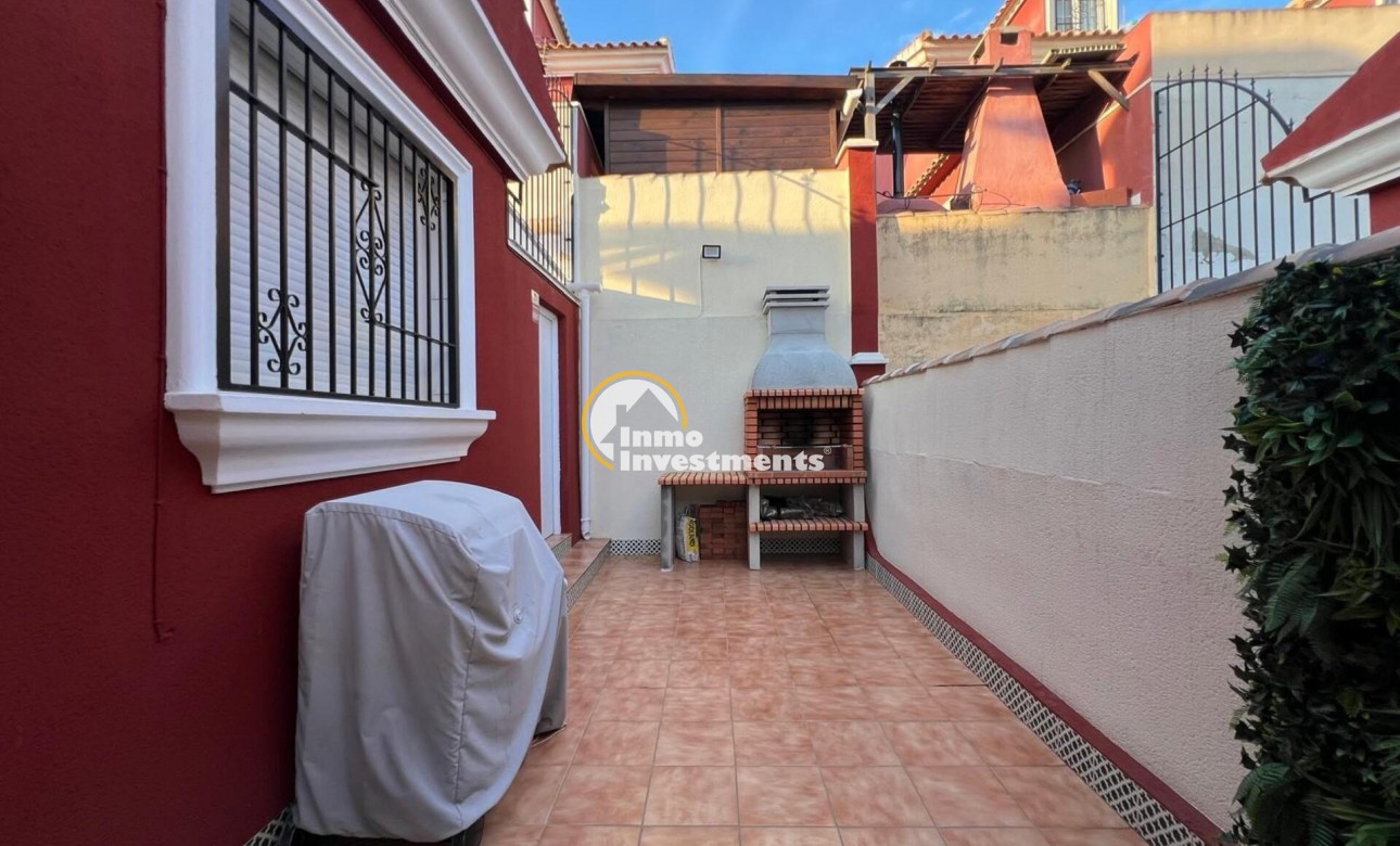 Bestaande bouw - Villa - Orihuela Costa - Villamartín-Las Filipinas