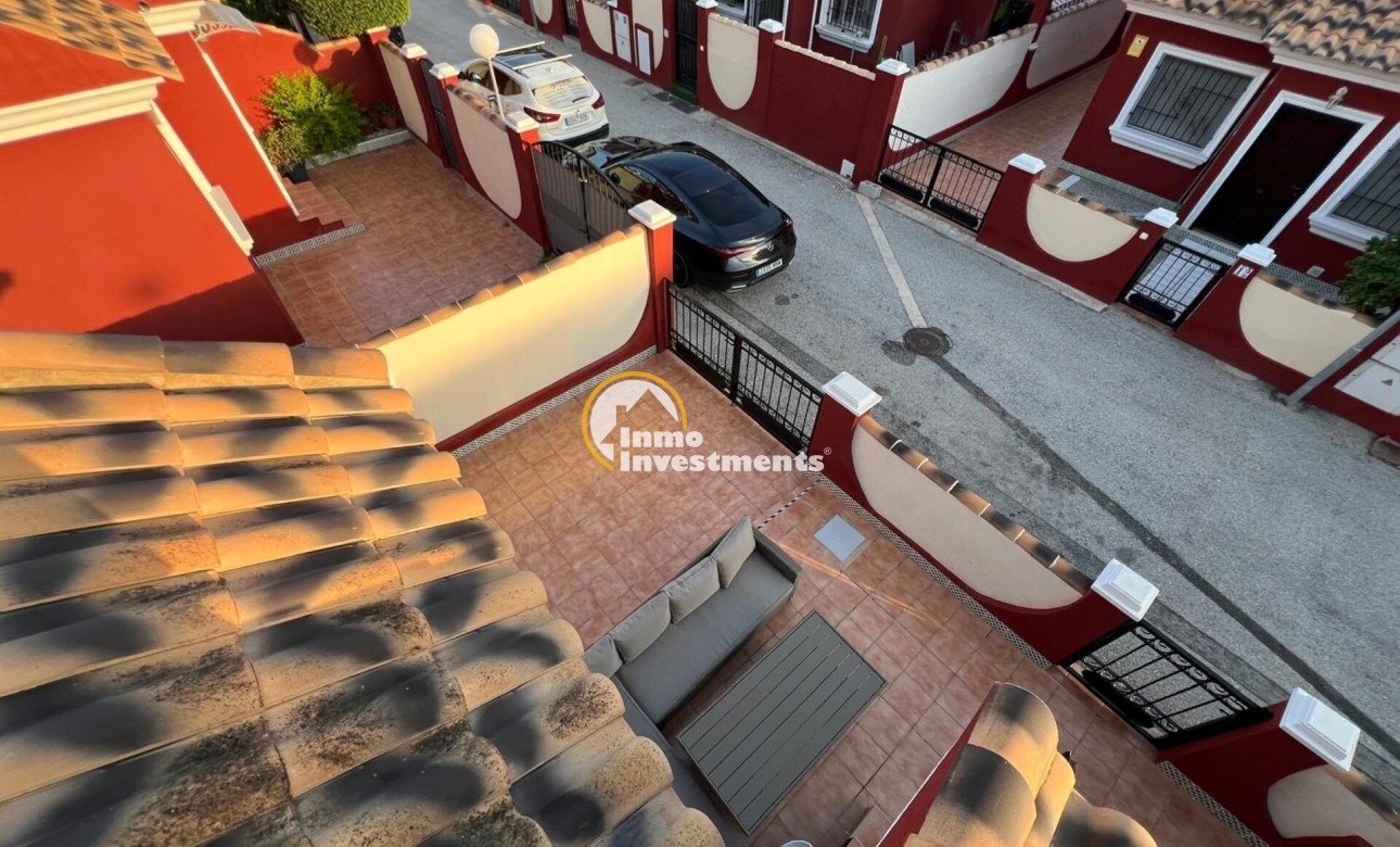 Bestaande bouw - Villa - Orihuela Costa - Villamartín-Las Filipinas