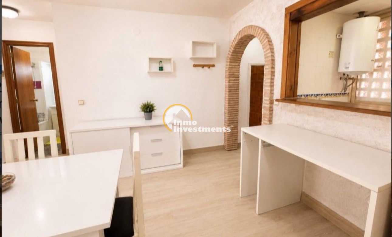 Reventa - Apartamento - Torrevieja - Playa de los Naufragos