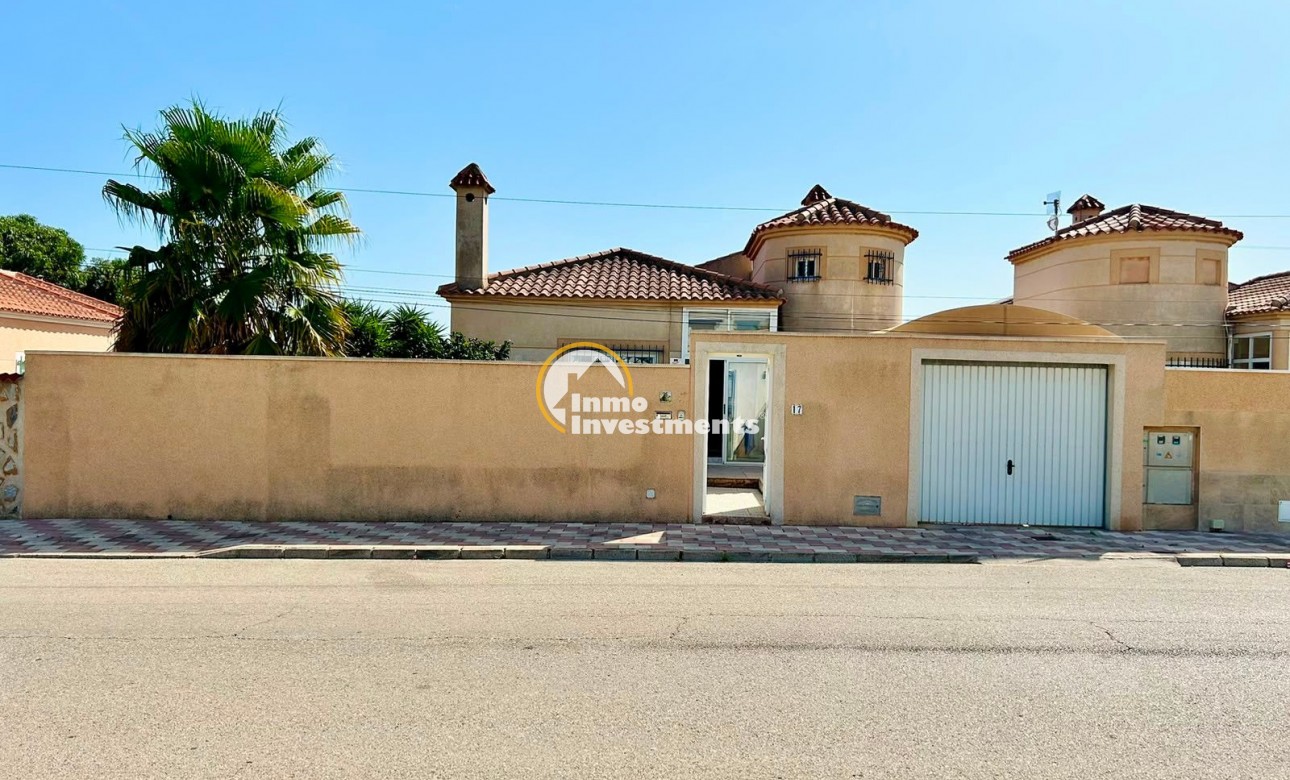 Till salu - Villa - Torrevieja - La Siesta - El Salado - Torreta