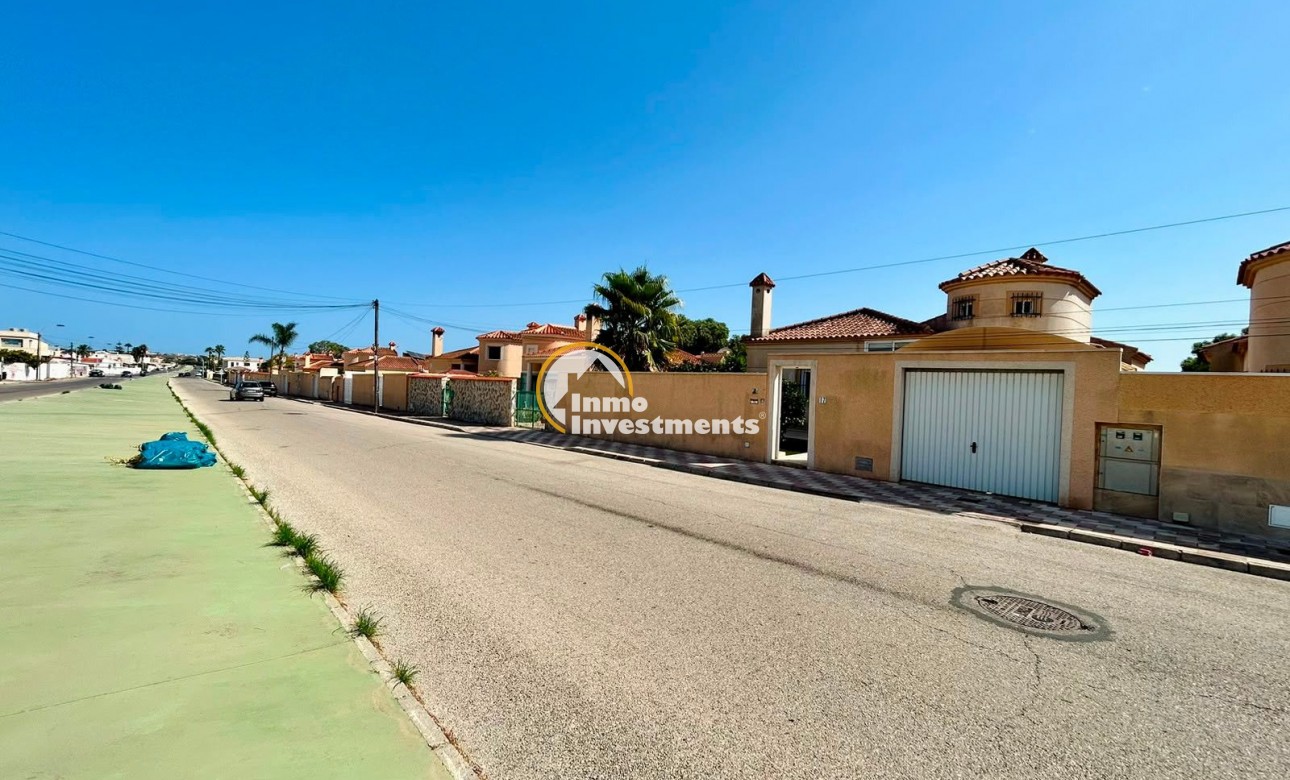 Till salu - Villa - Torrevieja - La Siesta - El Salado - Torreta