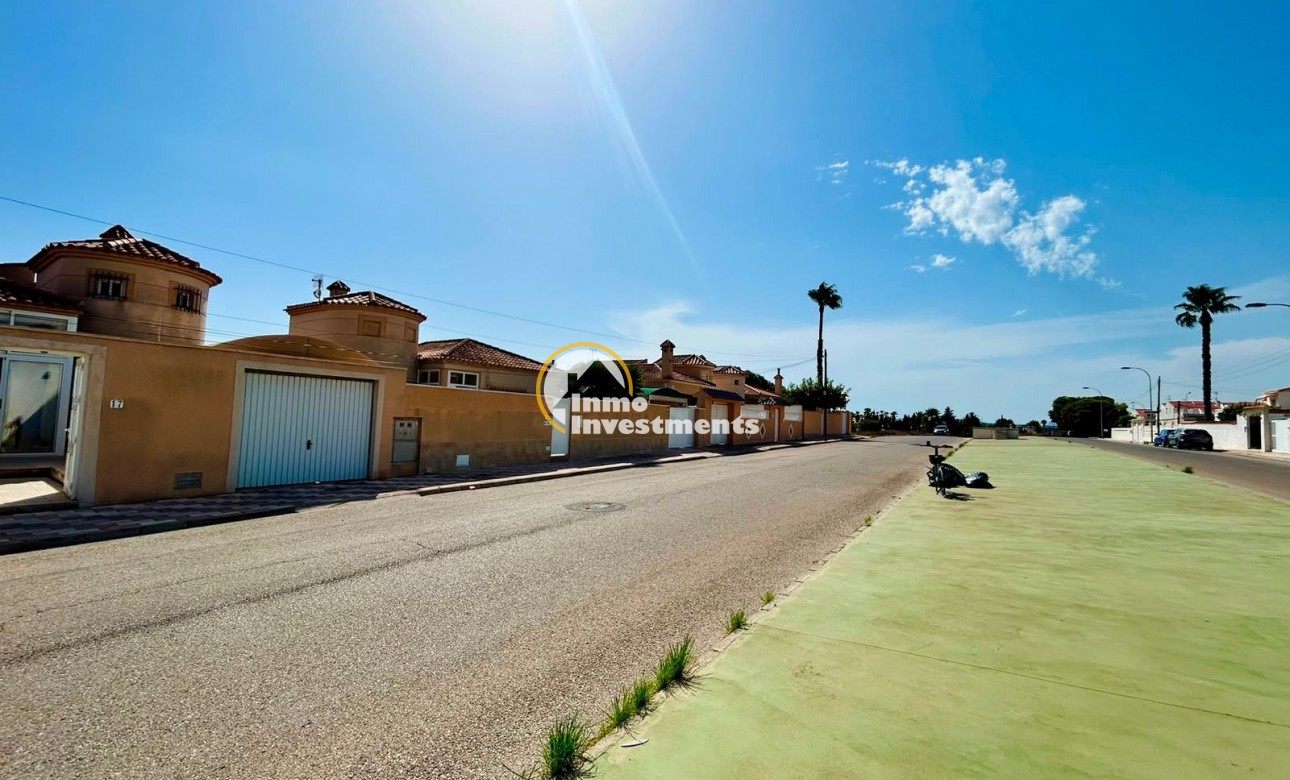 Till salu - Villa - Torrevieja - La Siesta - El Salado - Torreta