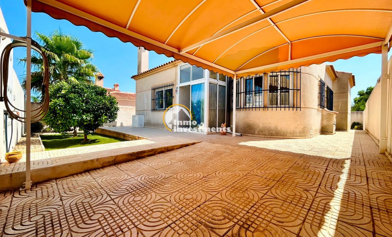 Till salu - Villa - Torrevieja - La Siesta - El Salado - Torreta