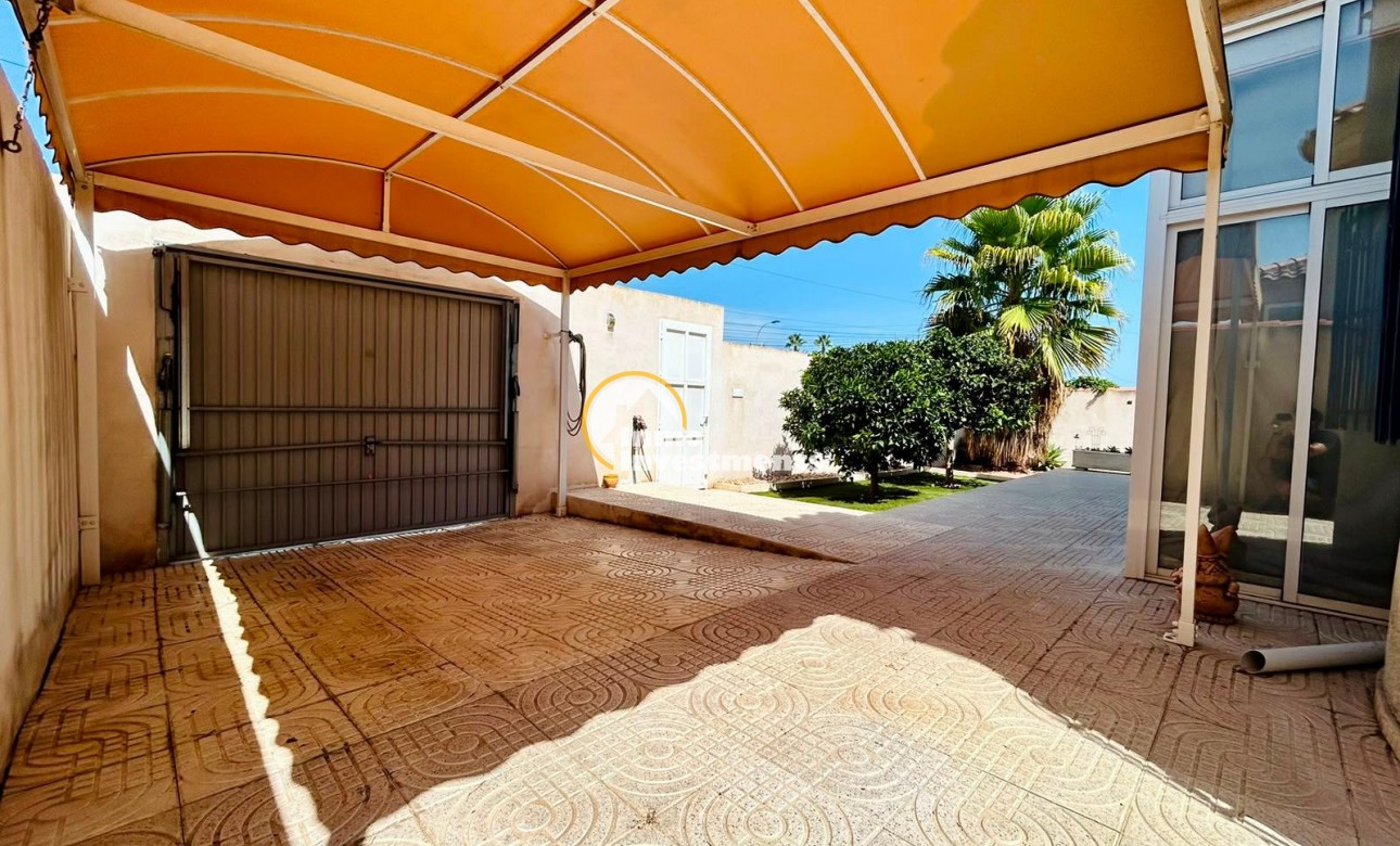 Till salu - Villa - Torrevieja - La Siesta - El Salado - Torreta