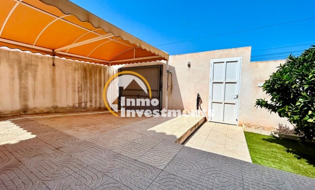 Till salu - Villa - Torrevieja - La Siesta - El Salado - Torreta