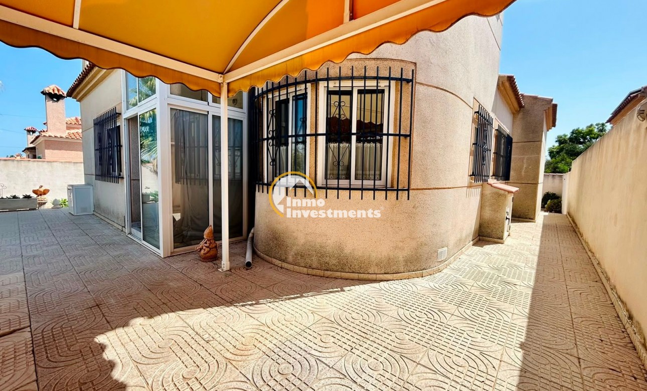 Till salu - Villa - Torrevieja - La Siesta - El Salado - Torreta