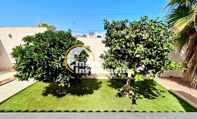 Till salu - Villa - Torrevieja - La Siesta - El Salado - Torreta