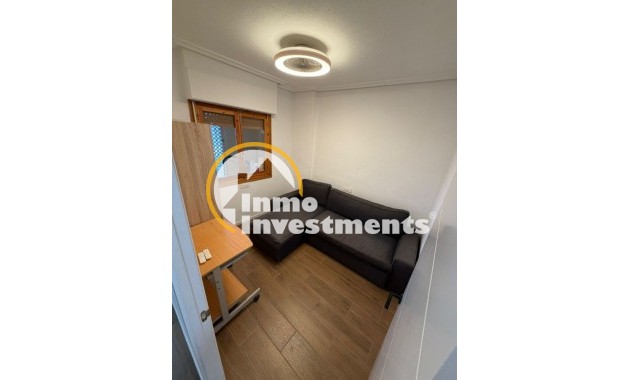 Till salu - Lägenhet - Torrevieja - Punta Prima