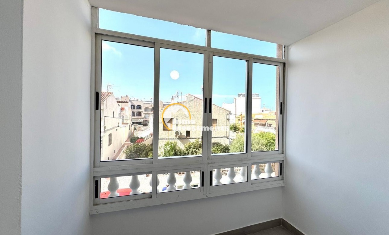 Bestaande bouw - Appartement - Torrevieja - Estacion de autobuses