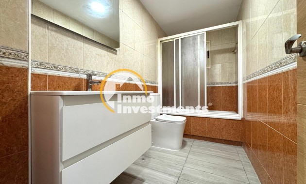 Bestaande bouw - Appartement - Torrevieja - Estacion de autobuses