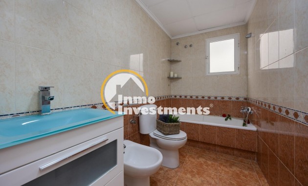Bestaande bouw - Appartement - Torrevieja - Estacion de autobuses