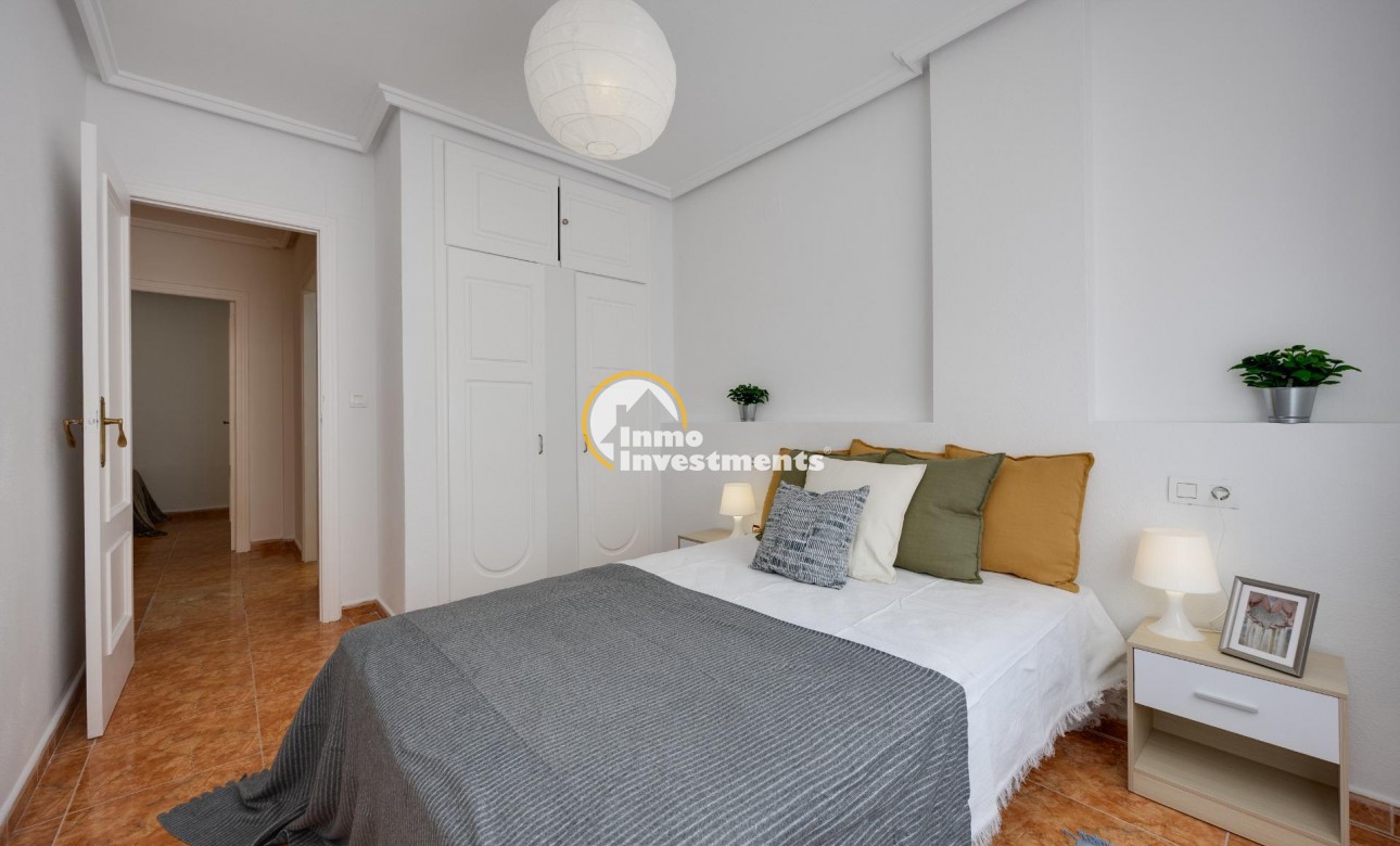 Bestaande bouw - Appartement - Torrevieja - Estacion de autobuses