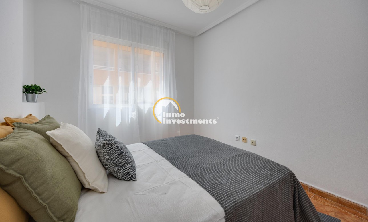 Bestaande bouw - Appartement - Torrevieja - Estacion de autobuses