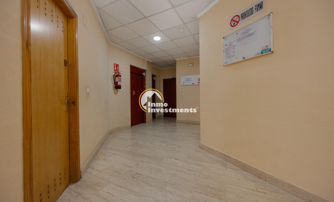 Bestaande bouw - Appartement - Torrevieja - Estacion de autobuses