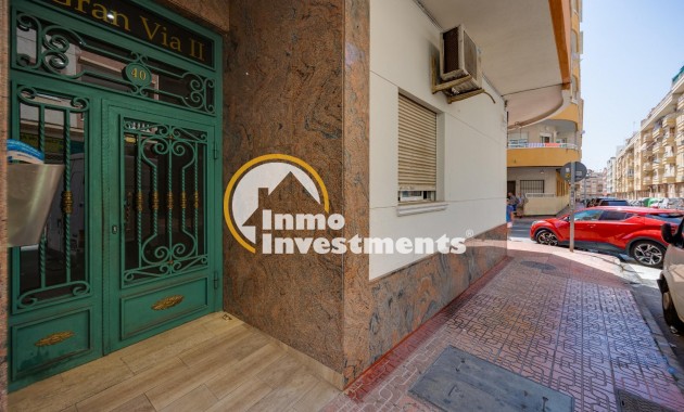 Bestaande bouw - Appartement - Torrevieja - Estacion de autobuses
