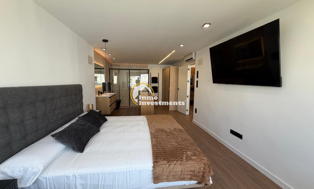 Gebrauchtimmobilien - Villa - Torrevieja - Calas Blanca