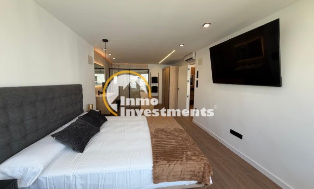 Gebrauchtimmobilien - Villa - Torrevieja - Calas Blanca