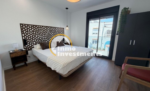 Gebrauchtimmobilien - Villa - Torrevieja - Calas Blanca