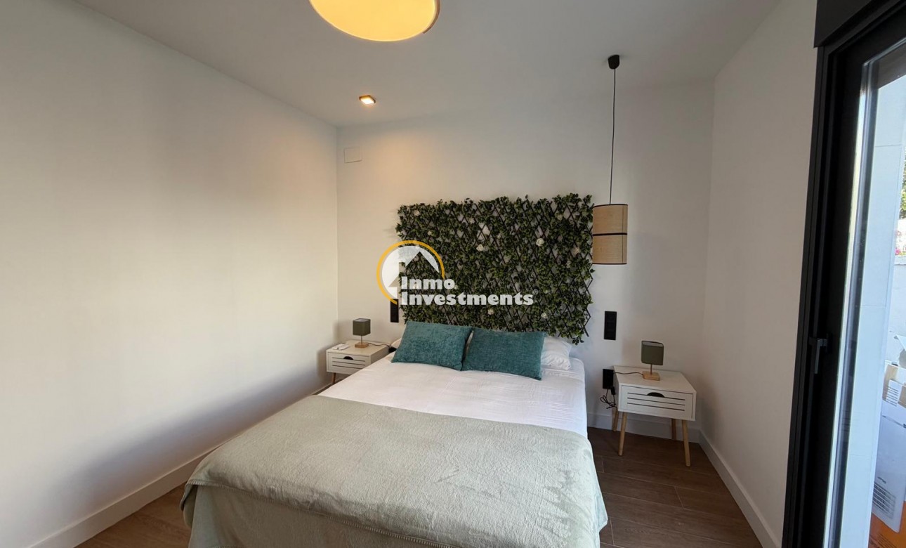 Gebrauchtimmobilien - Villa - Torrevieja - Calas Blanca