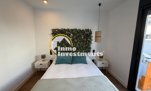 Gebrauchtimmobilien - Villa - Torrevieja - Calas Blanca