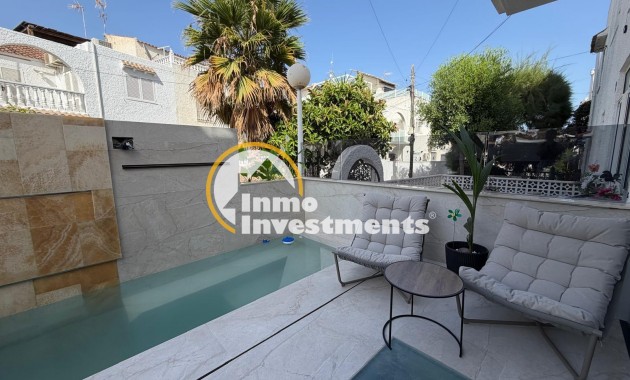 Gebrauchtimmobilien - Villa - Torrevieja - Calas Blanca
