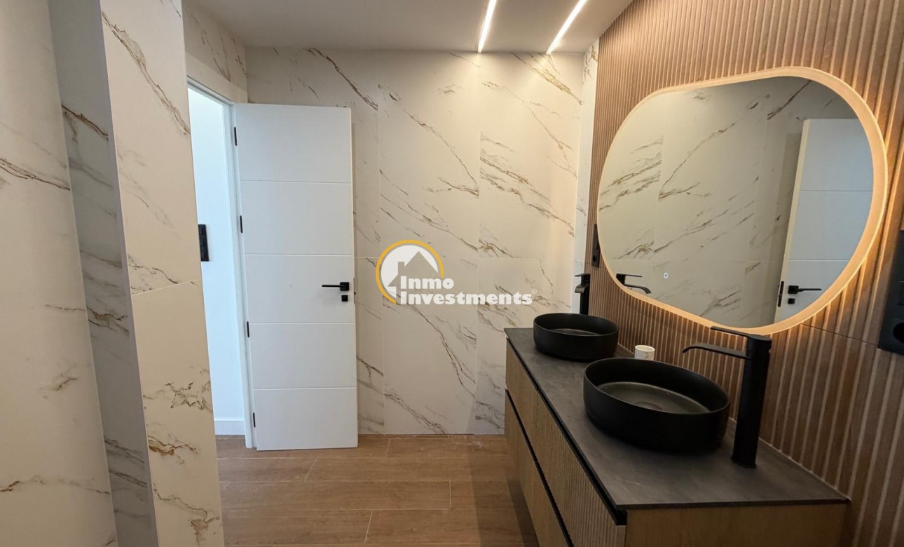 Gebrauchtimmobilien - Villa - Torrevieja - Calas Blanca