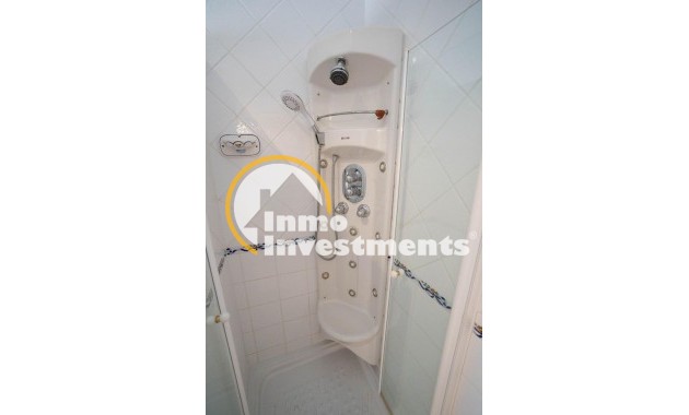 Resale - Villa - San Miguel de Salinas - CENTRO
