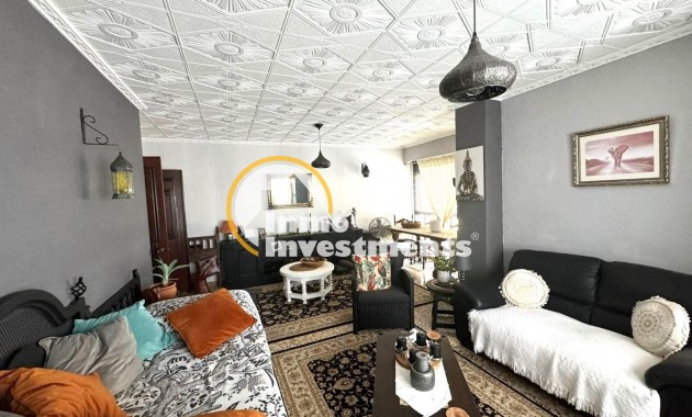 Gebrauchtimmobilien - Apartment - San Miguel de Salinas - CENTRO