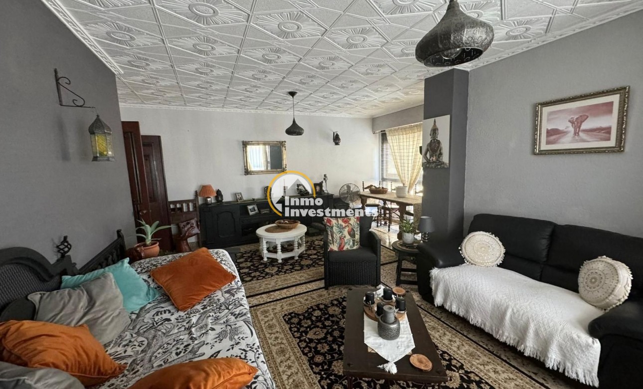 Gebrauchtimmobilien - Apartment - San Miguel de Salinas - CENTRO