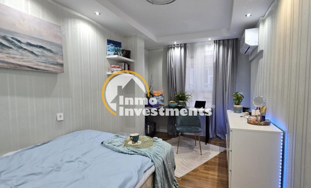Bestaande bouw - Appartement - Torrevieja - Acequion