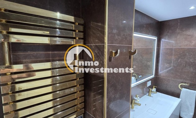 Bestaande bouw - Appartement - Torrevieja - Acequion