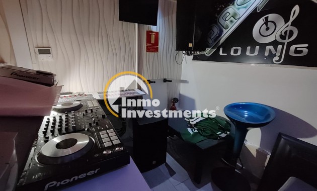 Resale - Commercial - Orihuela Costa - Villamartin