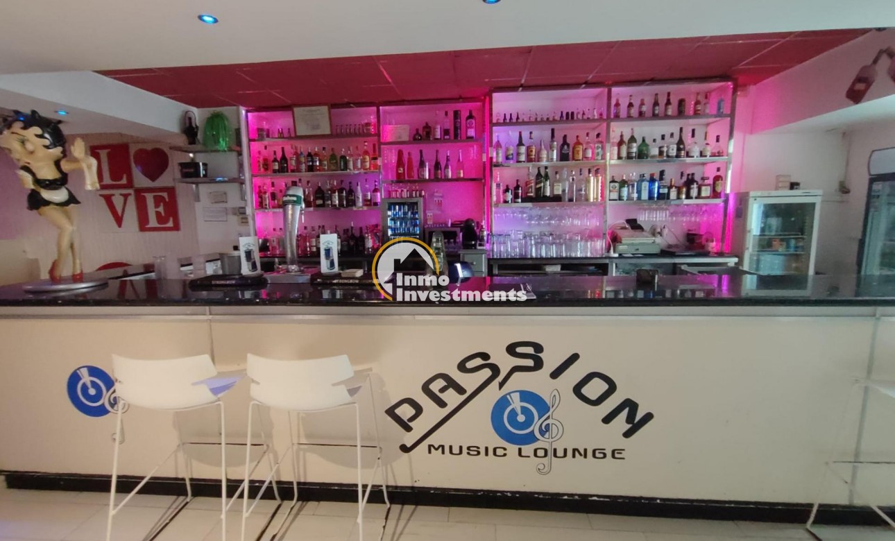 Resale - Commercial - Orihuela Costa - Villamartin