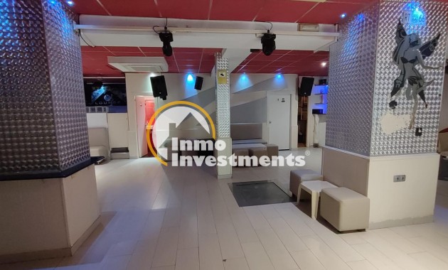 Resale - Commercial - Orihuela Costa - Villamartin