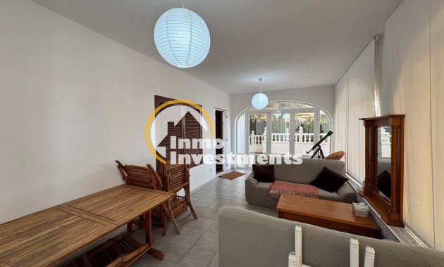 Reventa - Chalet independiente - Orihuela Costa - La Regia
