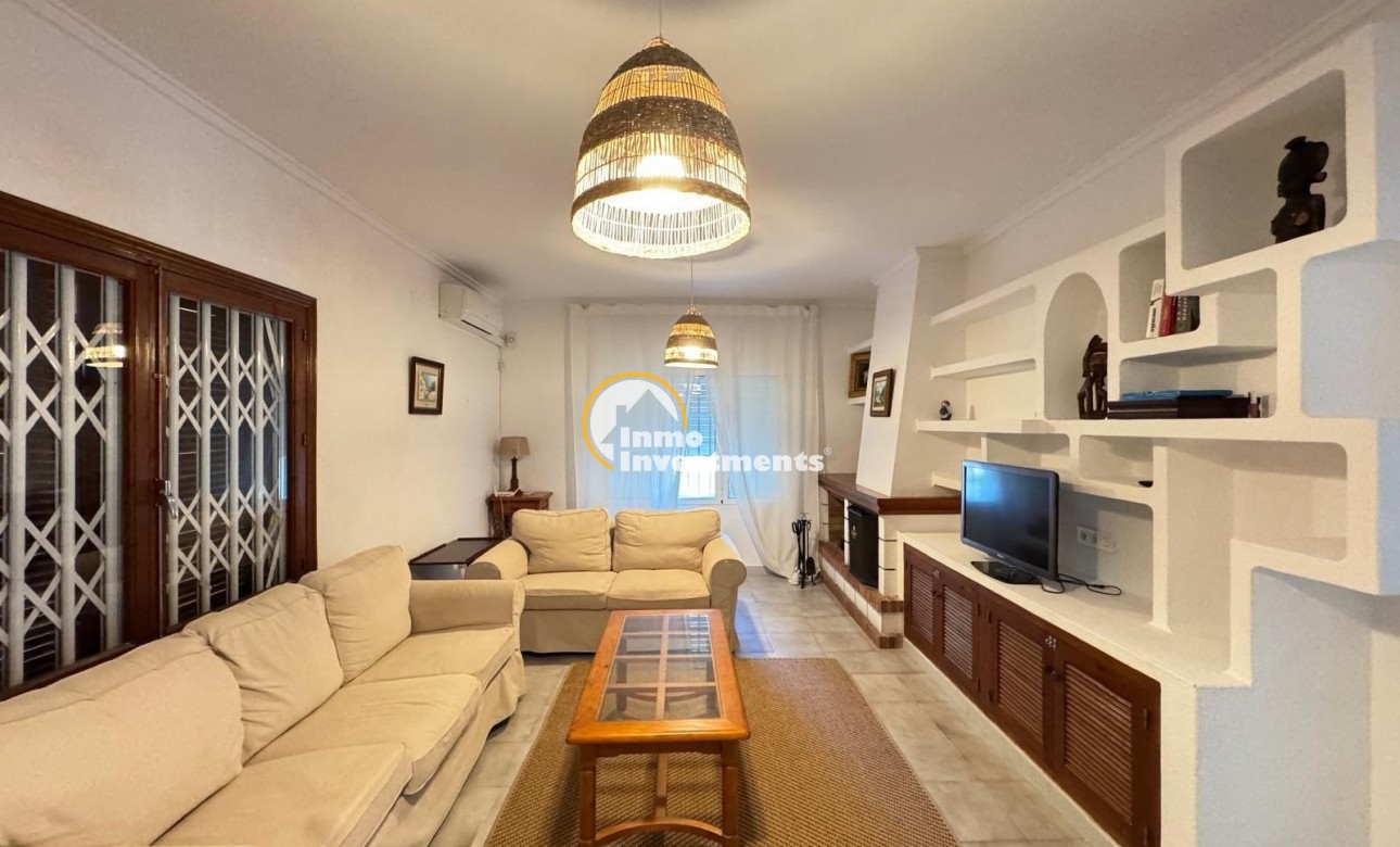 Reventa - Chalet independiente - Orihuela Costa - La Regia