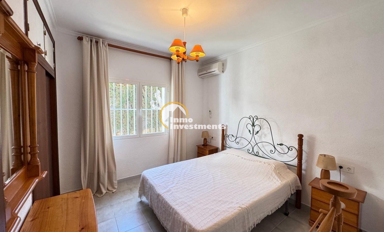 Reventa - Chalet independiente - Orihuela Costa - La Regia